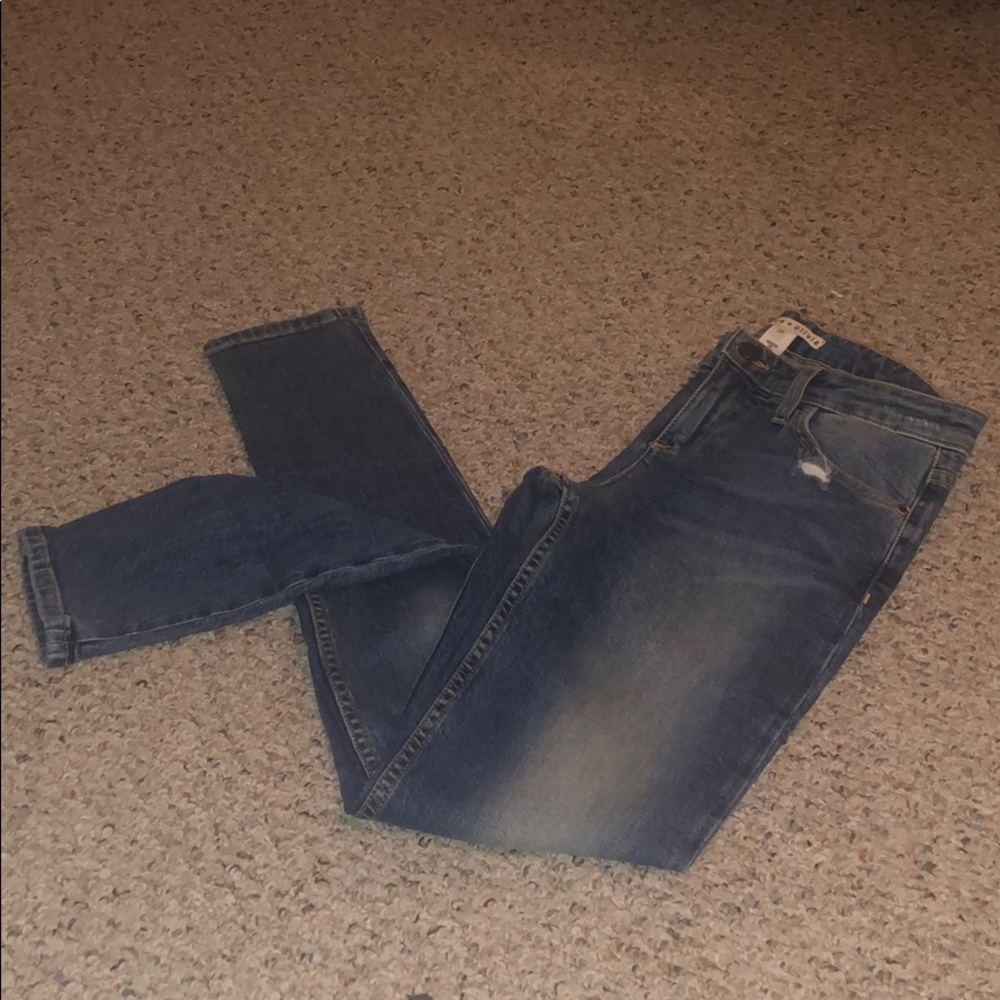 Alice + Olivia Skinny - Picture 7 of 7